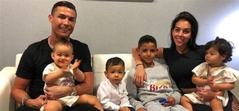Get To Know Cristiano Ronaldo’s Adorable Family: Meet.